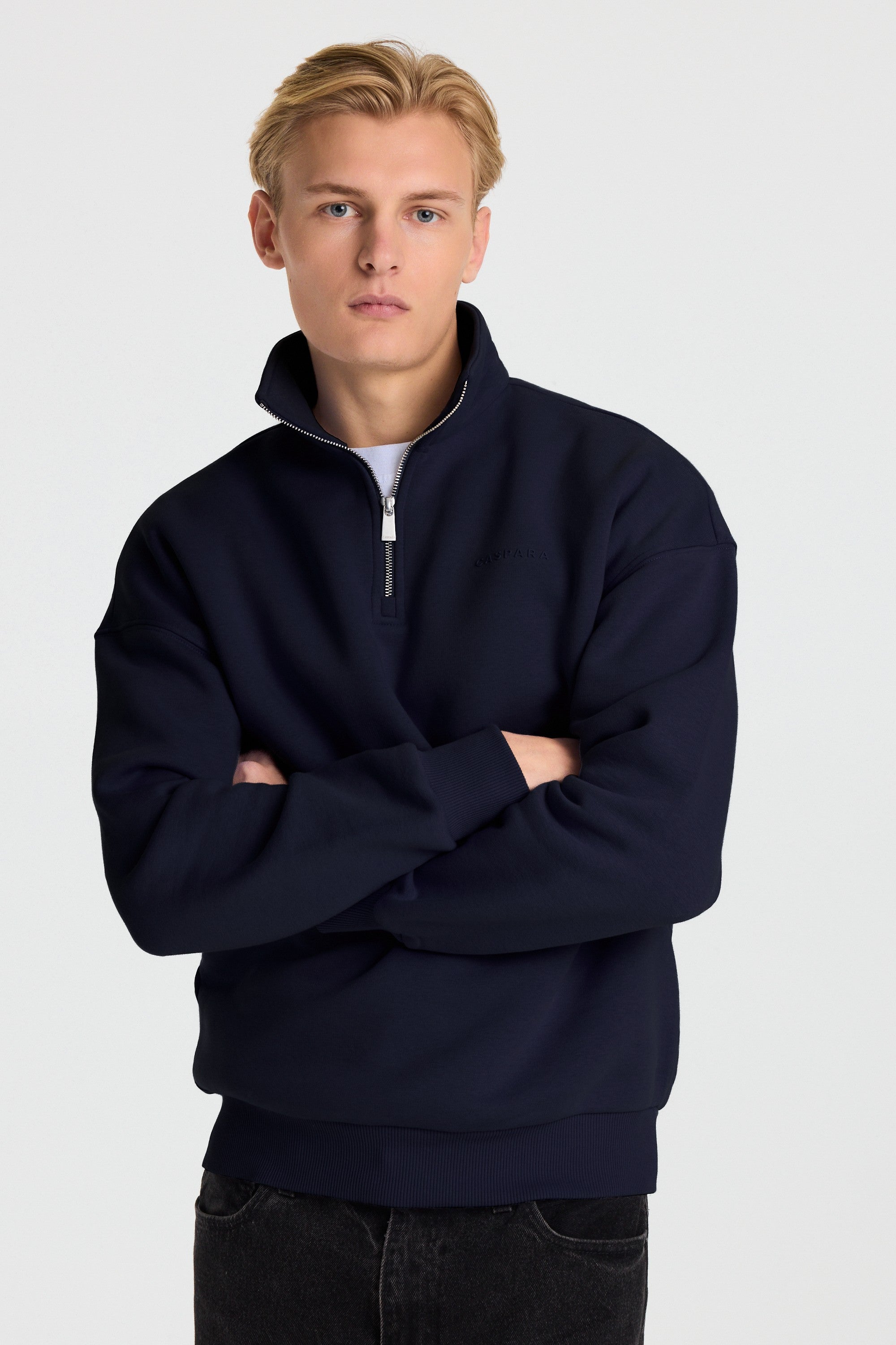 M. 1/4 Zip - Navy